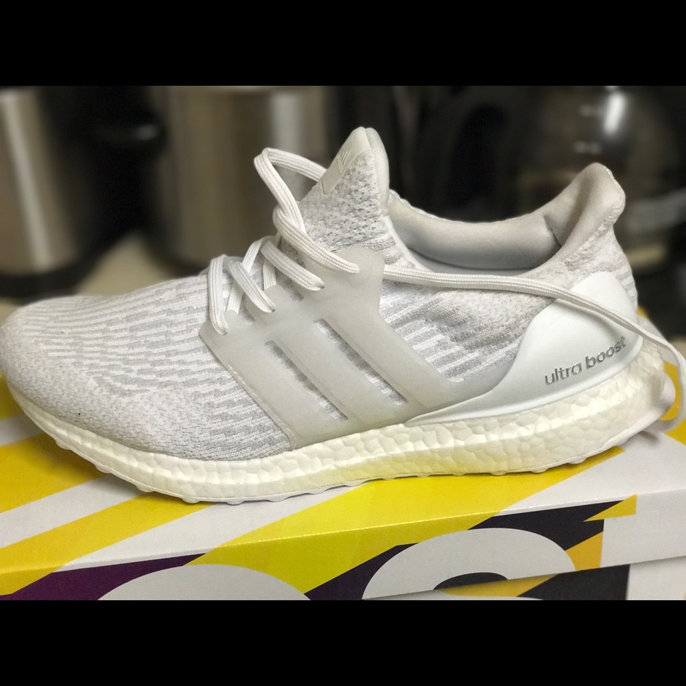 Men's tripe white ultraboost